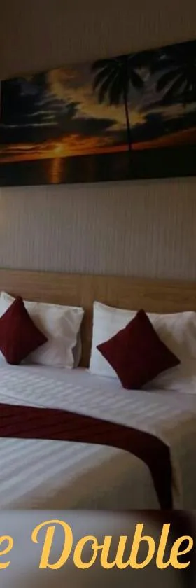 Sunshine Family Homestay near Terminal 1 Juanda Airport，位于Tambakpinggir的酒店