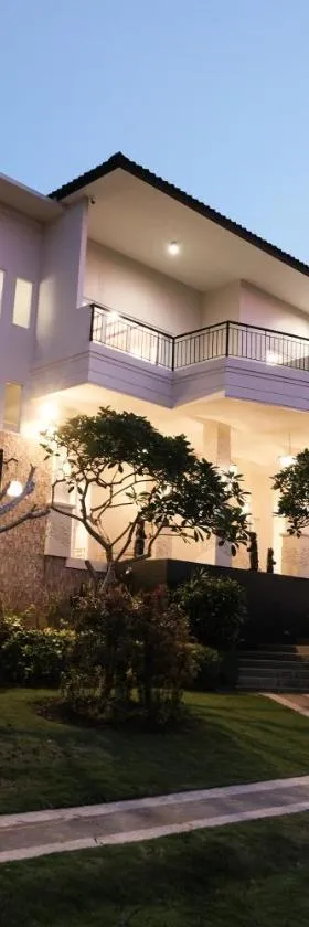Flamingo Aquila，位于巴东的酒店