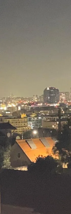 Appartement proche PARIS，位于克拉马的酒店
