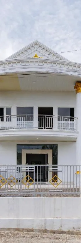 RedDoorz Syariah near Transmart Lampung，位于班达楠榜的酒店