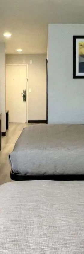 Quality Inn Tracy I-205，位于特雷西的酒店