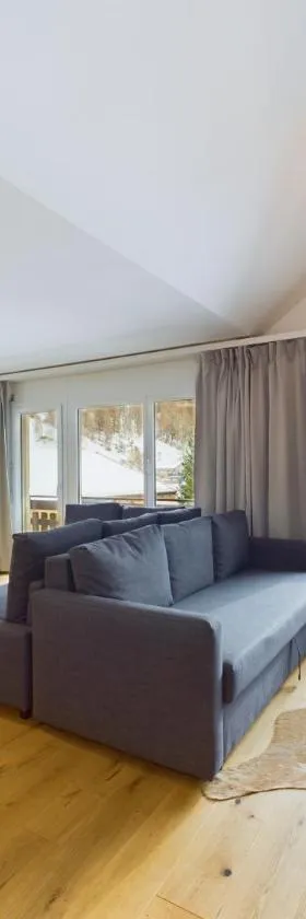 Mountain Majesty Apartment with Stunning Views，位于塔什的酒店