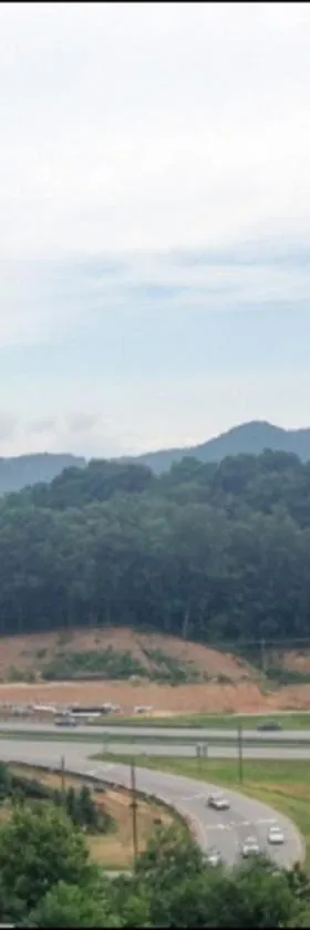 Days Inn by Wyndham Waynesville NC，位于韦恩斯维尔的酒店