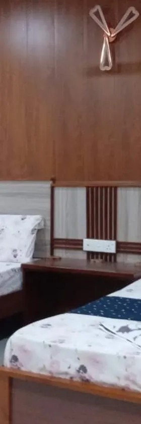 Hotel SU kataragama，位于卡特勒格默的酒店