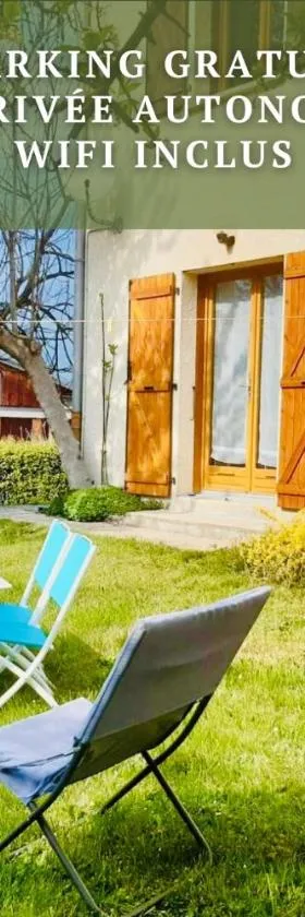 Le Relai des Gayots Wifi Parking Jardin - CLG Savoie，位于Châteauneuf的酒店