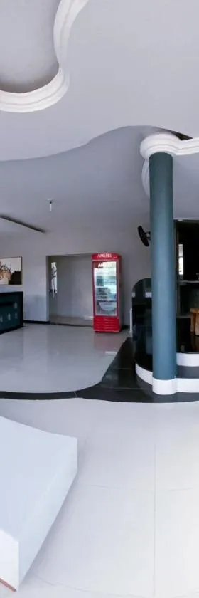 Salinas House Hotel - Antigo Valley Hills Hotel，位于萨利纳斯的酒店