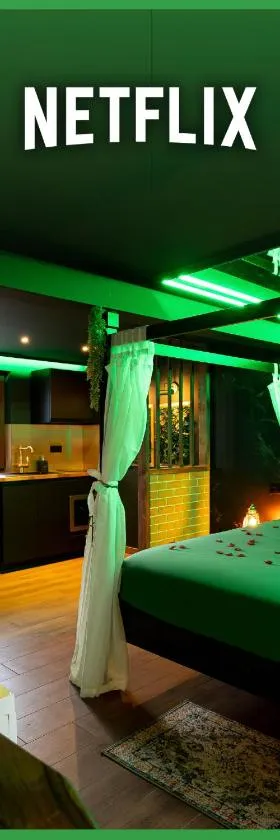 La Forêt Enchantée - Chambre à thème Love Room Jacuzzi - Évasion pour deux，位于Schirrhein的酒店