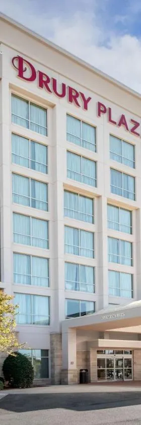 Drury Plaza Hotel Valdosta，位于瓦尔多斯塔的酒店