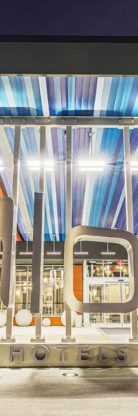 Aloft Reno Tahoe International Airport，位于里诺的酒店