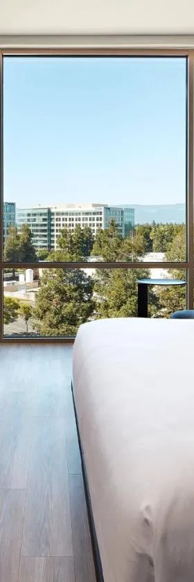 AC Hotel by Marriott San Jose Santa Clara，位于圣克拉拉的酒店