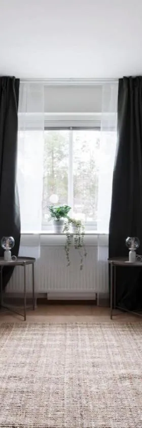 Cozy Studio for 4 Your Home Away from Home，位于Lugnvik的酒店