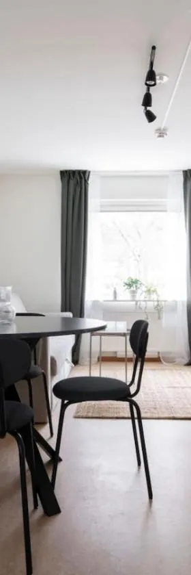 Cozy Studio for 3 Sportbyn Ostersund，位于Lugnvik的酒店