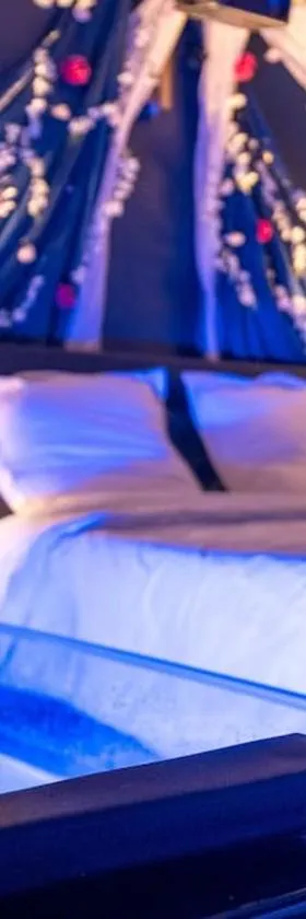 Le Boudoir Secret - Love Room avec Chambre Secrète，位于勒吕克的酒店