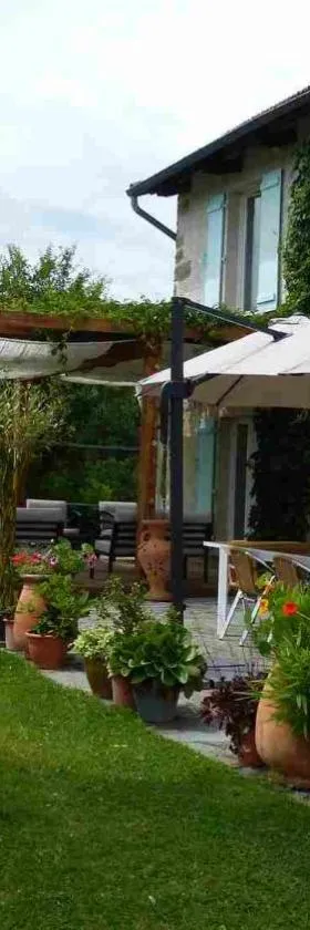 la ferme du garnasson，位于Doranges的酒店