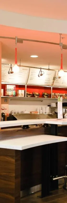 Courtyard by Marriott Salina，位于萨利纳的酒店