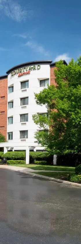 费城瓦利福奇学院村万怡酒店，位于Collegeville的酒店