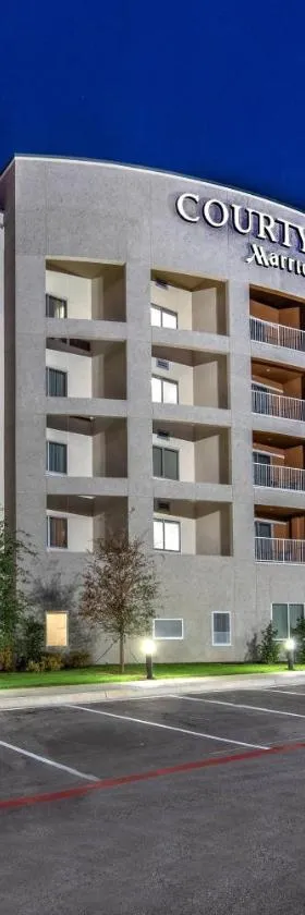 Courtyard Austin by Marriott Northwest/Lakeline，位于奥斯汀的酒店