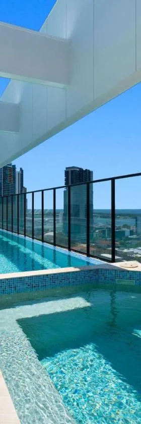 TRYP by Wyndham Southport Gold Coast Hotel Apartments，位于黄金海岸的酒店