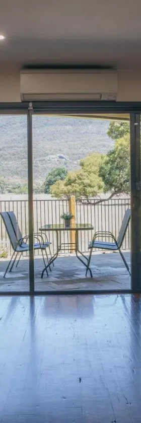 Halls Gap Escape Townhouses，位于霍尔斯加普的酒店