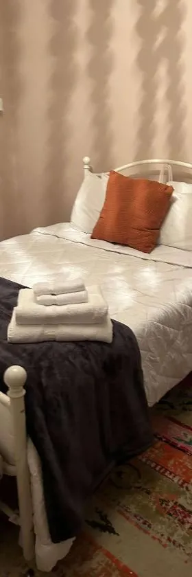 Cocoa Breeze Nook Suite，位于University Heights的酒店