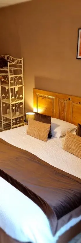Chambres d'hôtes Une autre maison，位于Pupillin的酒店