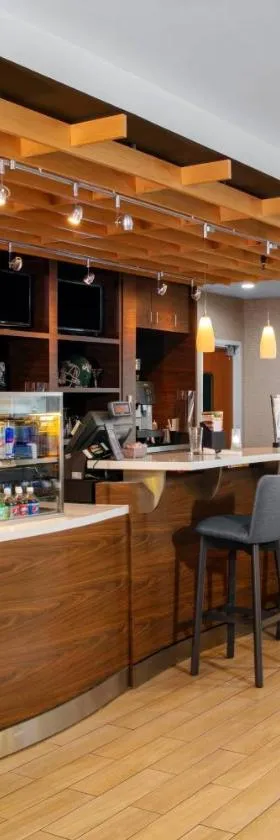 杰克逊维尔295号州际公路/东环城高速万怡酒店，位于杰克逊维尔的酒店