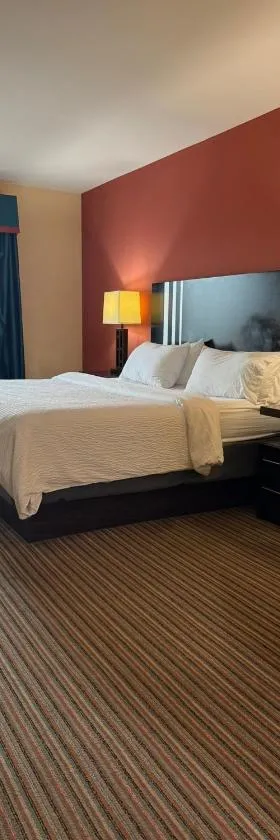 Holiday Inn Titusville/Kennedy Space Center by IHG，位于泰特斯维尔的酒店