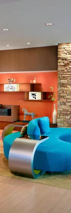 Fairfield Inn & Suites by Marriott Hendersonville Flat Rock，位于弗拉特罗克的酒店