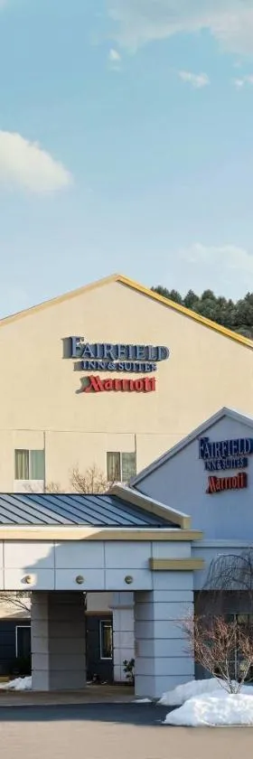 普莱恩维尔Fairfield Inn & Suites酒店，位于普莱恩维尔的酒店