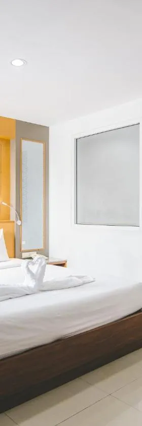 Jda Hotel，位于Ban Khlong Phruan的酒店