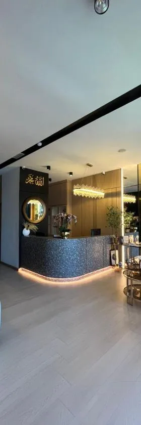 SWM Hotel，位于玻璃市港口的酒店
