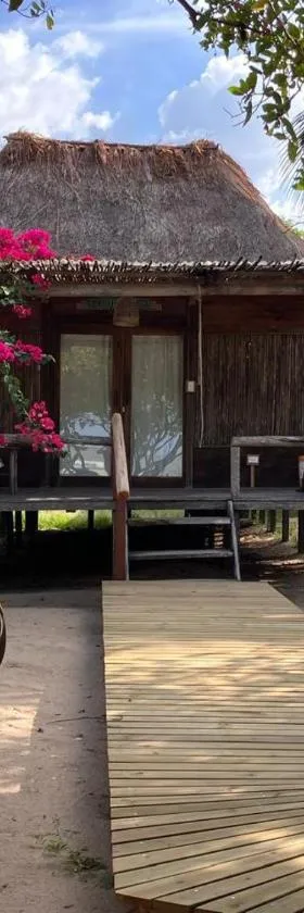 Awatawaa Ecolodge，位于La Punta de los Remedios的酒店