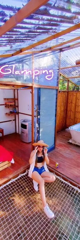 River Glamping Melgar，位于梅尔加的酒店