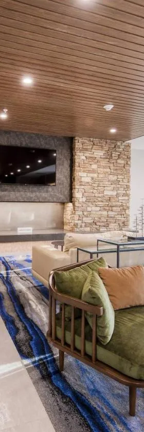 Fairfield Inn & Suites by Marriott Charlotte Belmont，位于贝尔蒙特的酒店