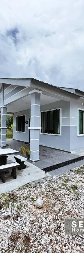 SERAI Homestay，位于务边的酒店
