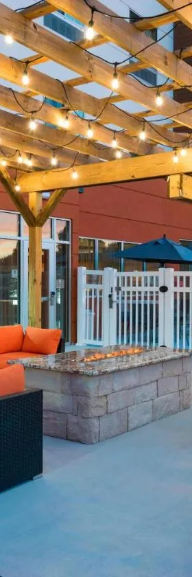 Fairfield Inn & Suites by Marriott West Monroe，位于西门罗的酒店