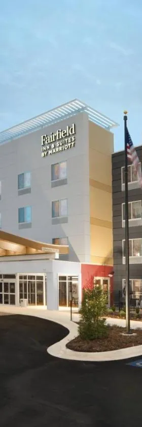 Fairfield Inn & Suites by Marriott El Dorado，位于埃尔多拉多的酒店