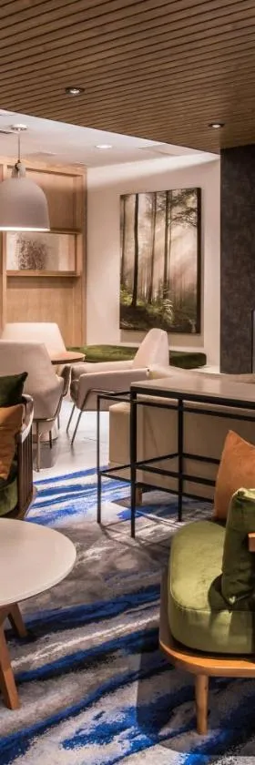 Fairfield Inn & Suites by Marriott Staunton，位于斯汤顿的酒店