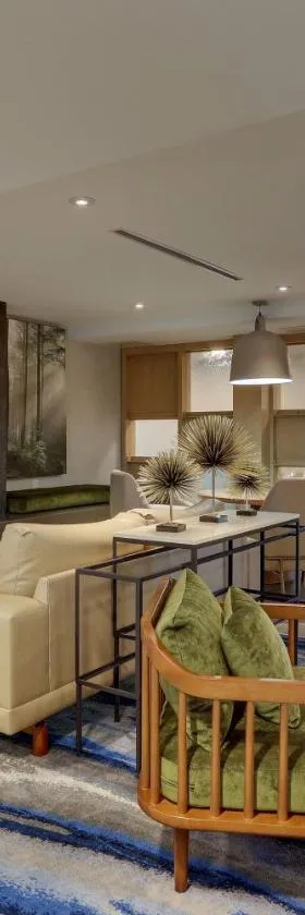Fairfield Inn & Suites Southport，位于绍斯波特的酒店