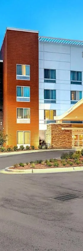 Fairfield Inn & Suites by Marriott Greenville，位于格林维尔的酒店
