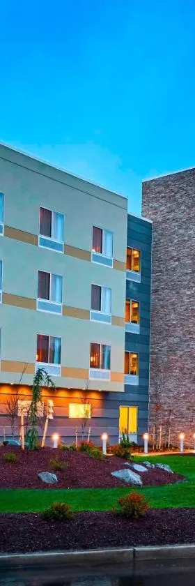 Fairfield Inn & Suites by Marriott Grand Mound Centralia，位于森特勒利亚的酒店