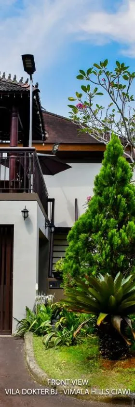 Vimala Hills Villa & Resort，位于Megamendung的酒店