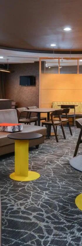 春季山丘套房兰卡斯特帕姆代尔万豪酒店，位于兰开斯特的酒店