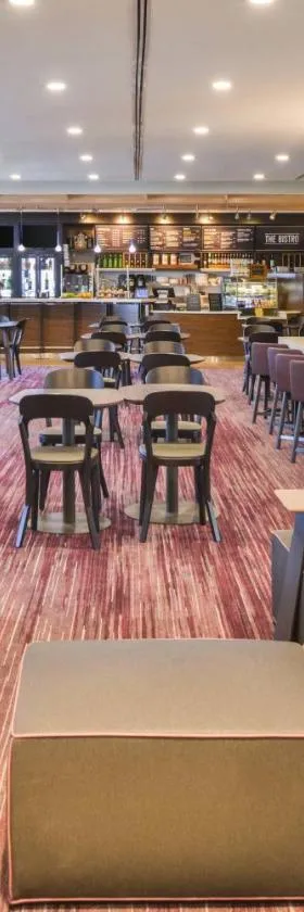 Courtyard by Marriott Columbus Grove City，位于格罗夫城的酒店