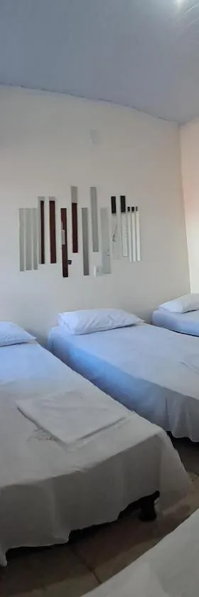 Hotel Pousada Mãe Rainha，位于特林达迪的酒店