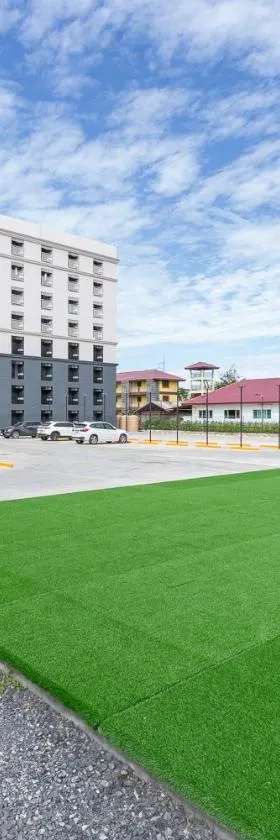 44 Residence and Resort，位于Khlong Luang的酒店