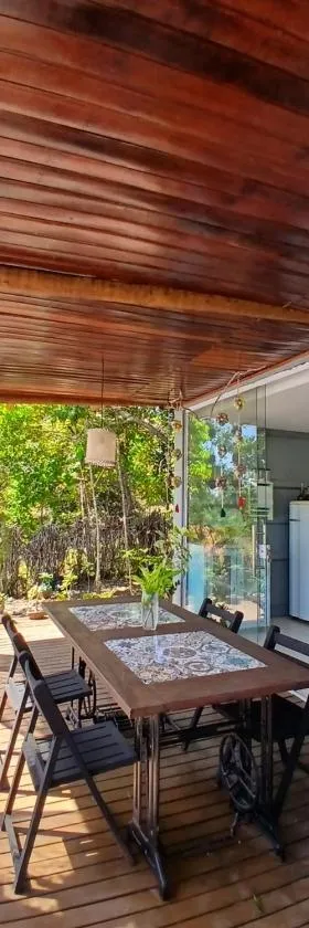 Casa Contêiner Conectada com a Natureza - 5km Praia do Forte - Reserva Sapiranga，位于马塔迪圣若昂的酒店