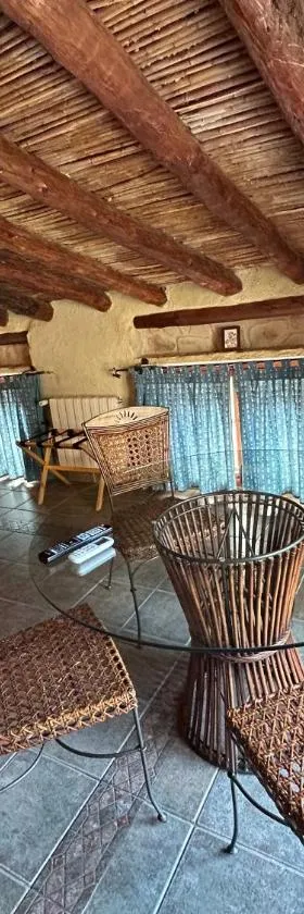 Alojamiento Rural Casa Honda，位于艾纳的酒店