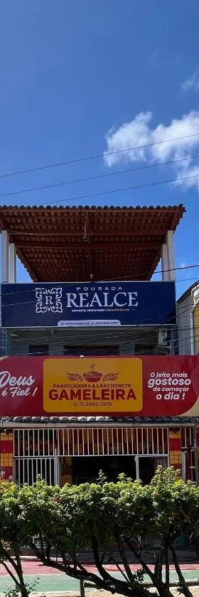 Pousada Realce - Próximo ao Ferry Boat，位于伊塔帕里卡的酒店