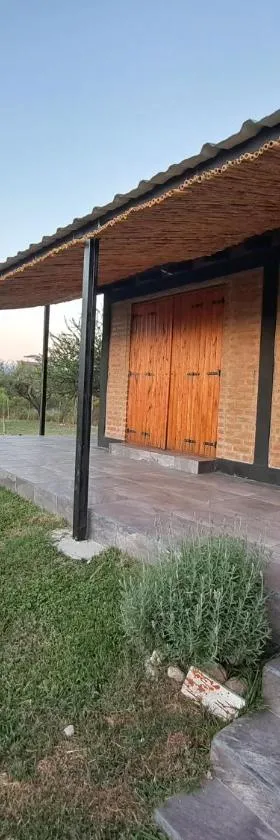 Los Chivos，位于库拉布罗切罗镇的酒店